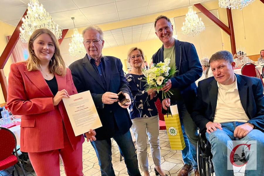 Höchste Ehre für einen Vereinsvisionär: Peter Stroucken erhält die Hermann-Herberts-Medaille