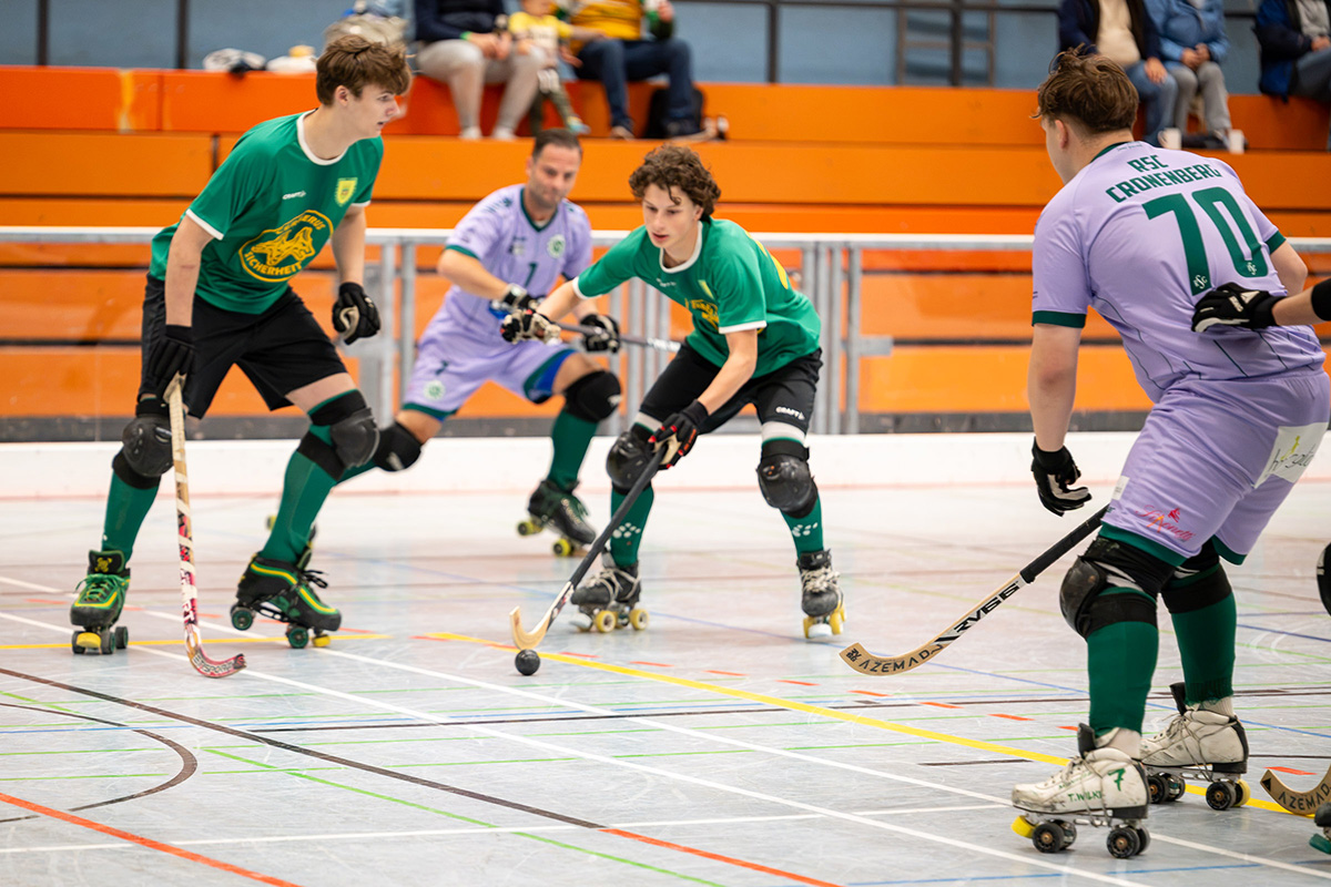 4:2 in Recklinghausen: RSC Löwen trotzen Personalsorgen